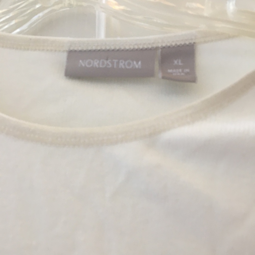 FINAL MARKDOWN Classic Nordstrom tee xl